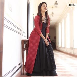 NWT: Black long kurta/gown with long Cape